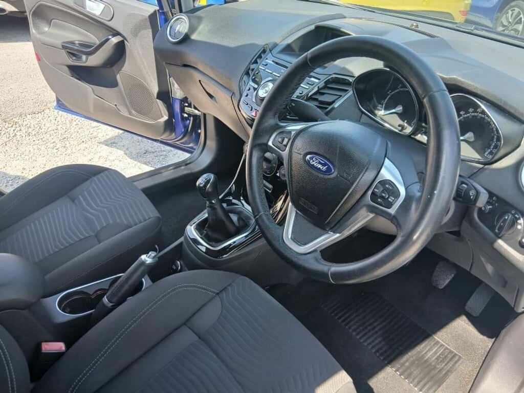 Ford Fiesta Titanium Black #9