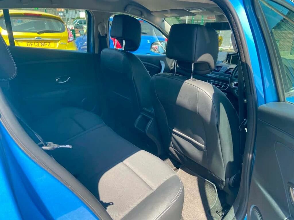 Renault Megane 1.6Dci 130Bhp Dynamique One White #10