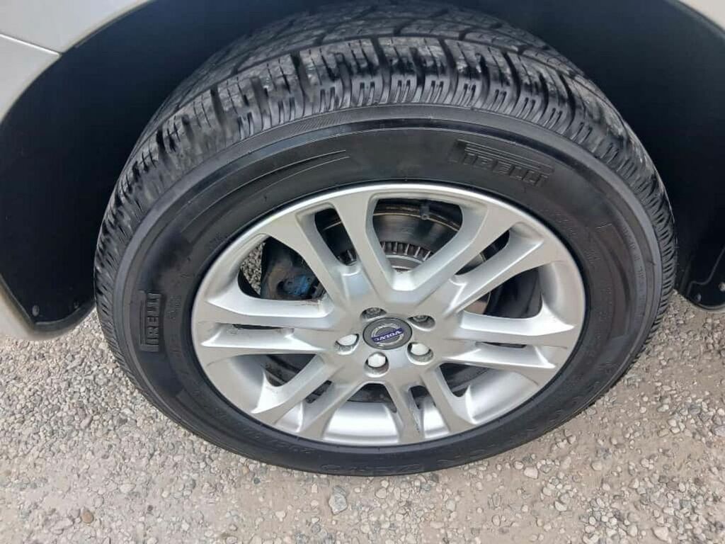 Volvo XC60 2015 65 2.4 White #13