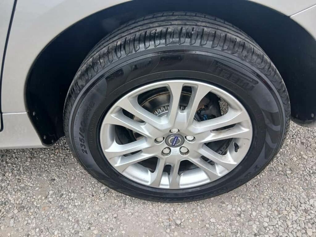 Volvo XC60 2015 65 2.4 White #11