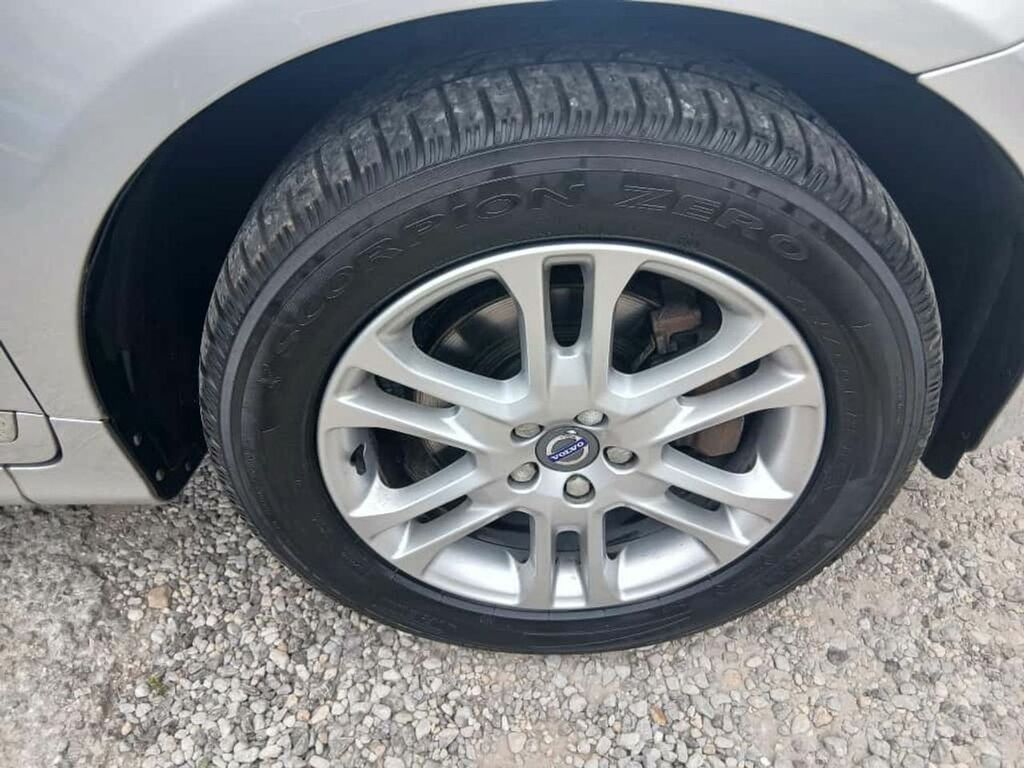 Volvo XC60 2015 65 2.4 White #14