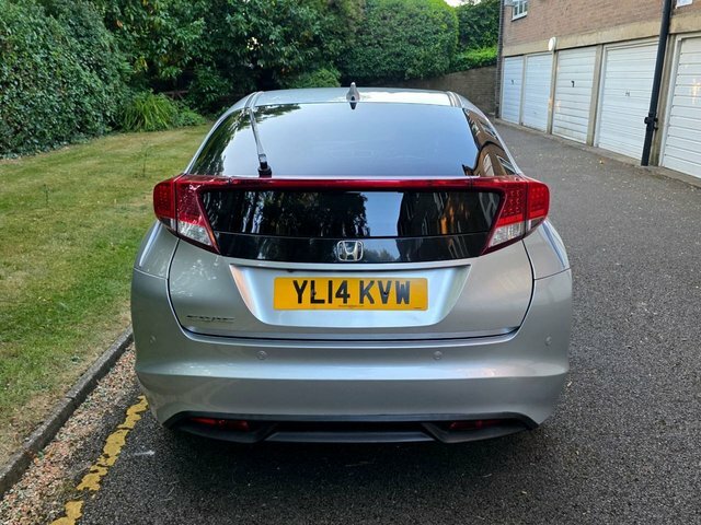 Honda Civic I-vtec Se Plus Hatchback Silver #6