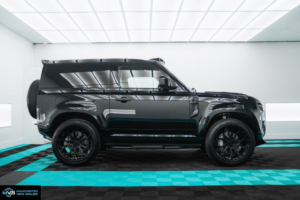 Land Rover Defender 90 3L X-dynamic Hse PX25WJN Black #3