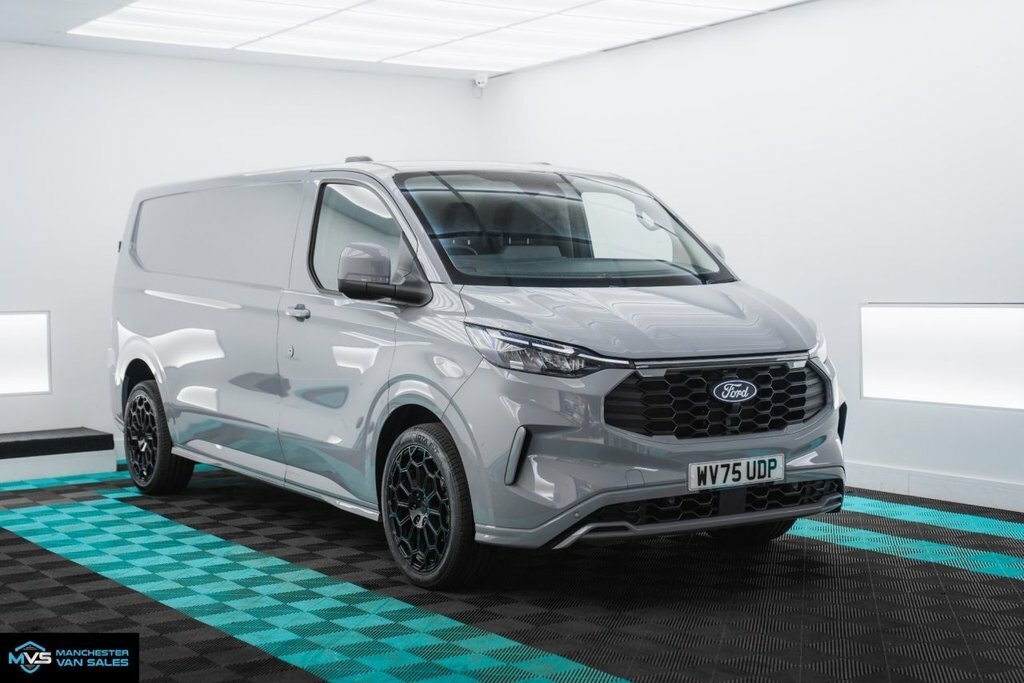 Ford Transit Custom 2L Sport Grey