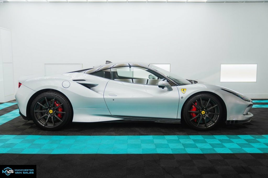 Ferrari F8 Tributo Tributo Red #4