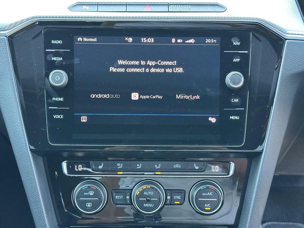 Volkswagen Arteon Hatchback White #29