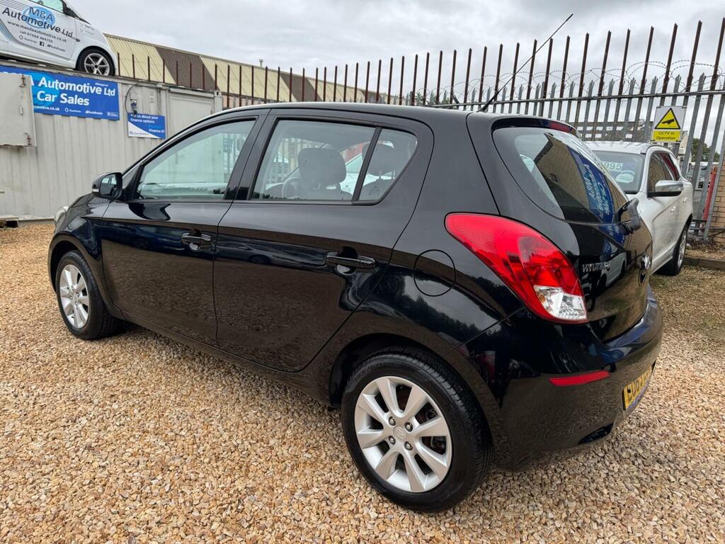 Hyundai I20 1.2 Active Euro 5 Black #4