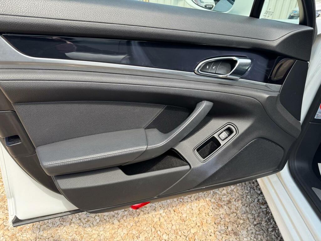 Porsche Panamera Hatchback Silver #20