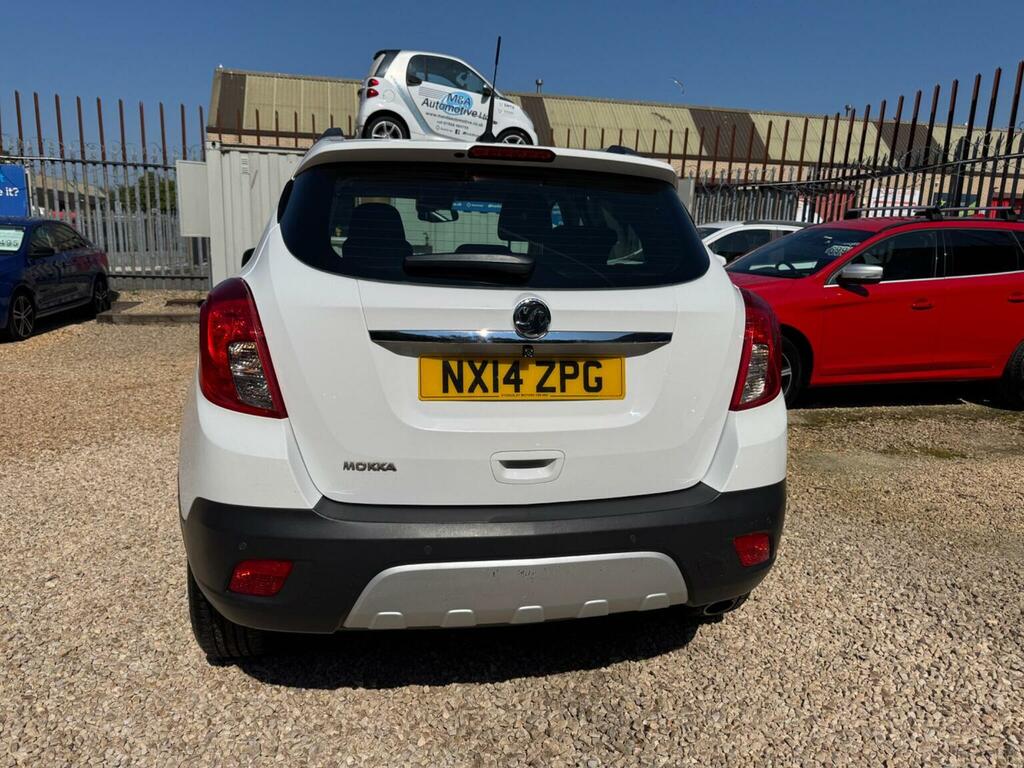 Vauxhall Mokka Exclusiv Black #8