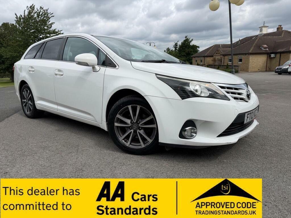 Toyota Avensis 2.0 D-4d Tr Tourer Euro 5 White