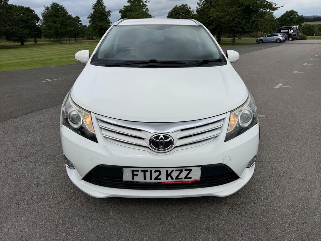Toyota Avensis 2.0 D-4d Tr Tourer Euro 5 White #2