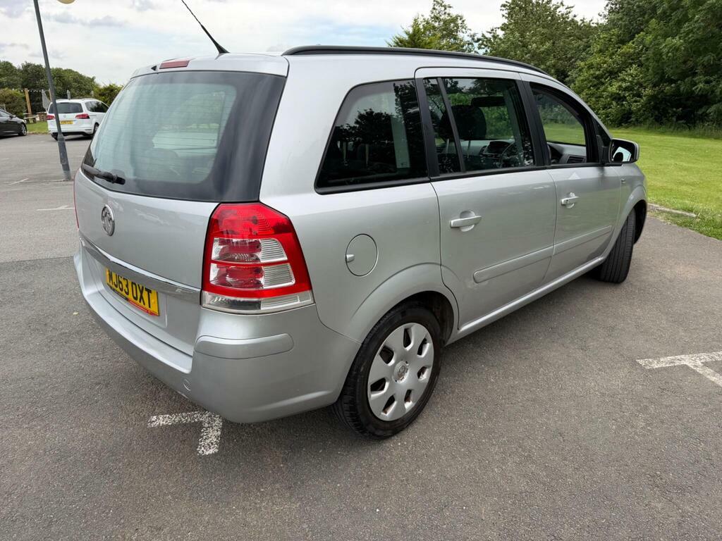 Vauxhall Zafira 1.6 16V Exclusiv Euro 5 Blue #11