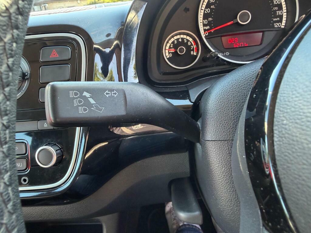 Volkswagen Up 1.0 Move Up Edition, Coupe, 20 Ye White #19