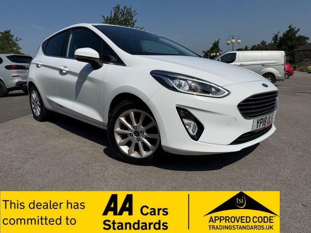 Ford Fiesta 1.0T Ecoboost Titanium Euro 6 S S White