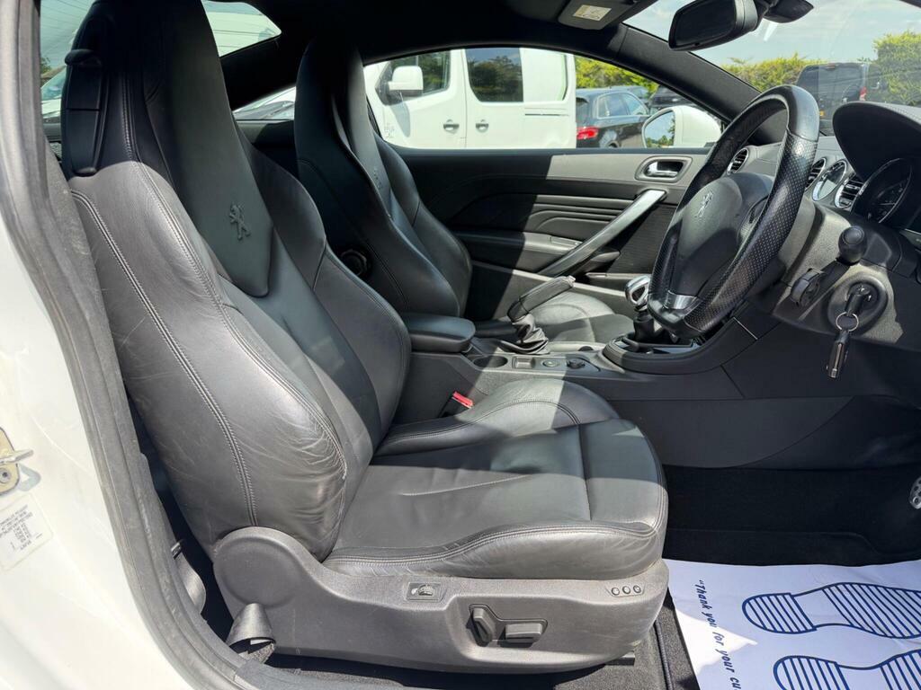 Peugeot RCZ 1.6 Thp Gt Coupe Euro 5 156 Ps White #16