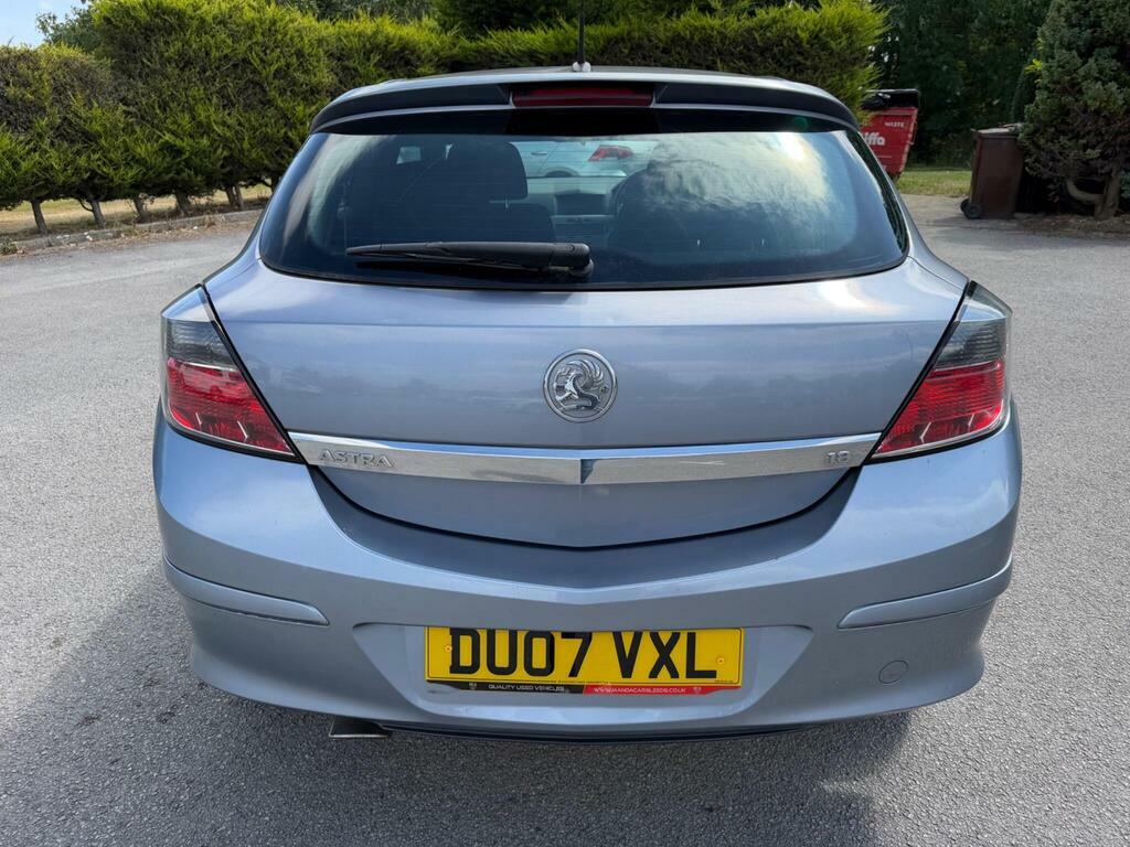 Vauxhall Astra Hatchback Black #9