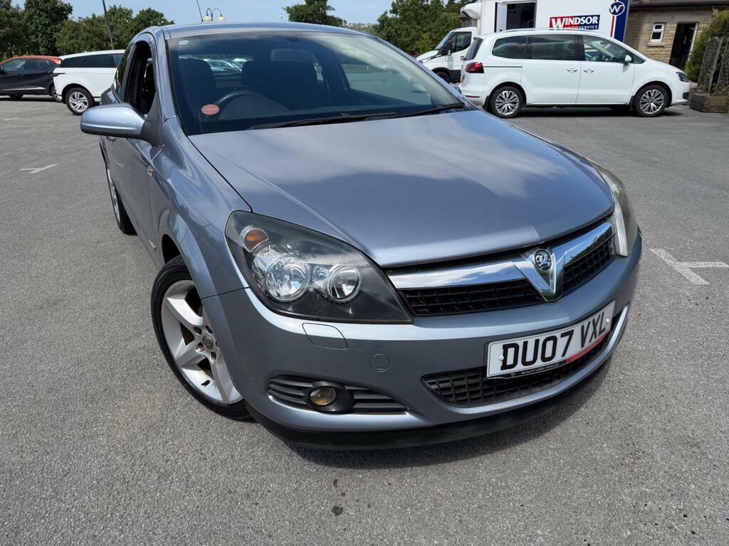 Vauxhall Astra Hatchback Black #5