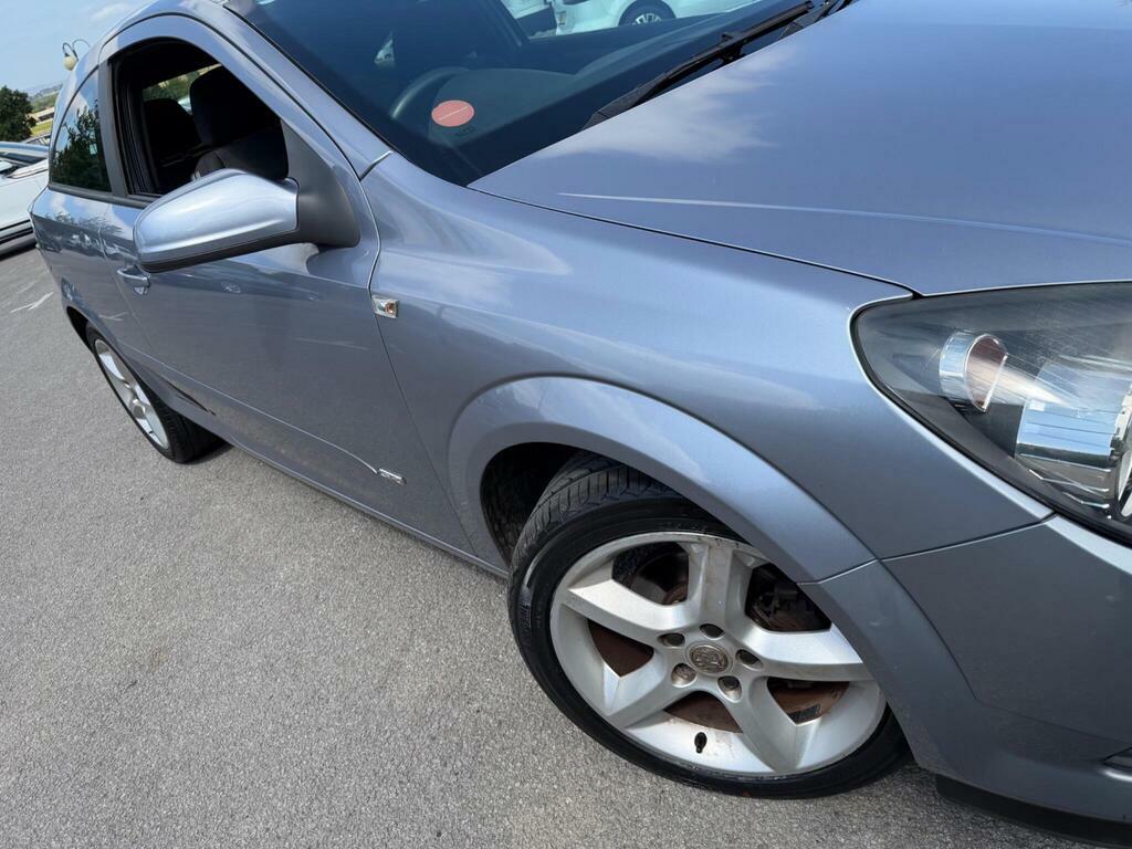 Vauxhall Astra Hatchback Black #6