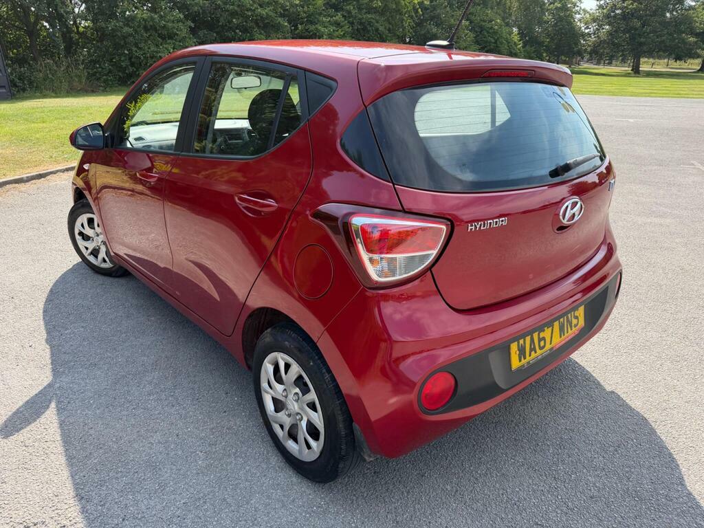 Hyundai I10 1.0 Blue Drive Se Euro 6 S S Red #4