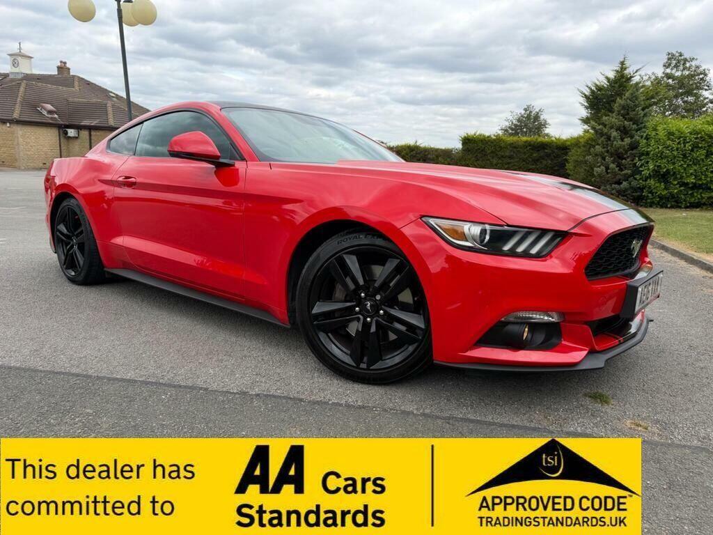 Ford Mustang 2.3T Ecoboost Fastback Euro 6 Red