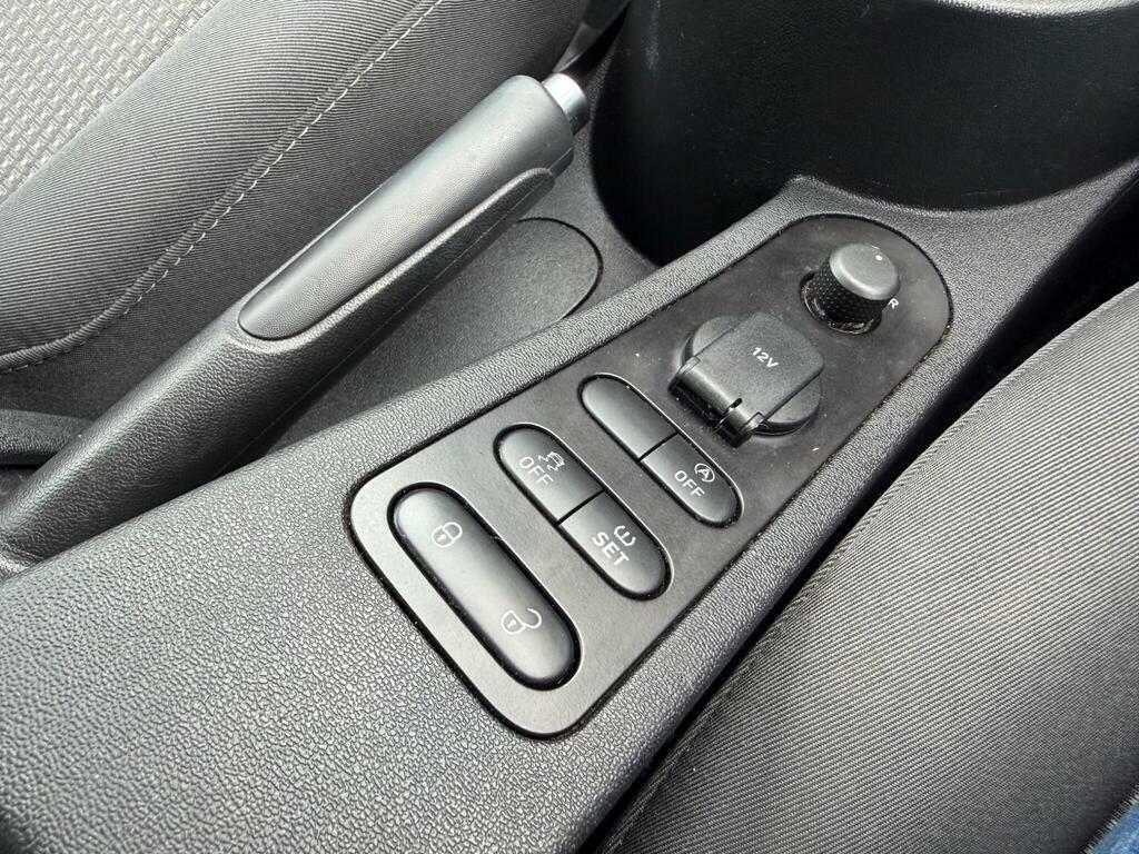Seat Leon 1.6 Leon Se Cr Tdi Ecomotive - 2011 11 Red #20