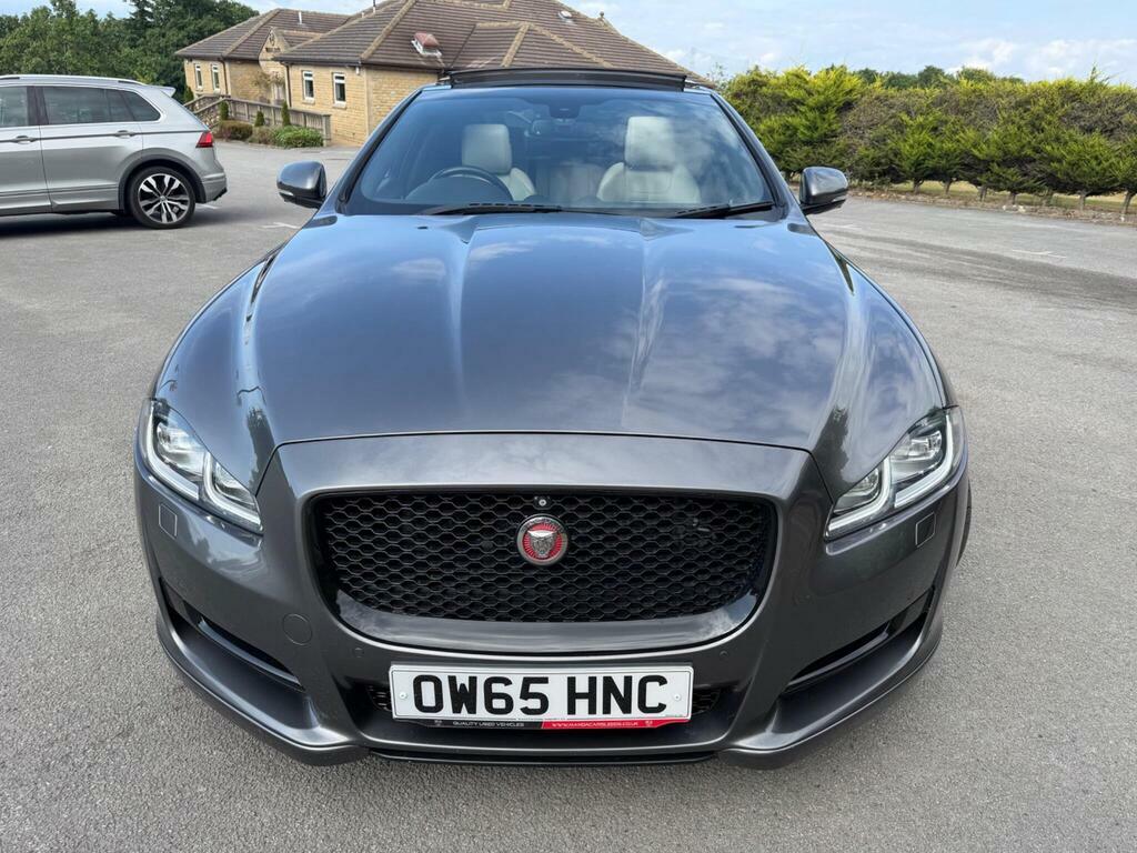 Jaguar XJ 3.0D V6 R-sport Euro 6 S S Grey #2