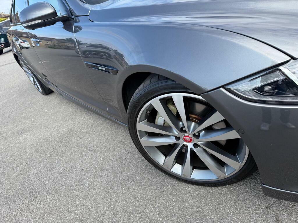 Jaguar XJ Xj Premium Luxury Grey #40
