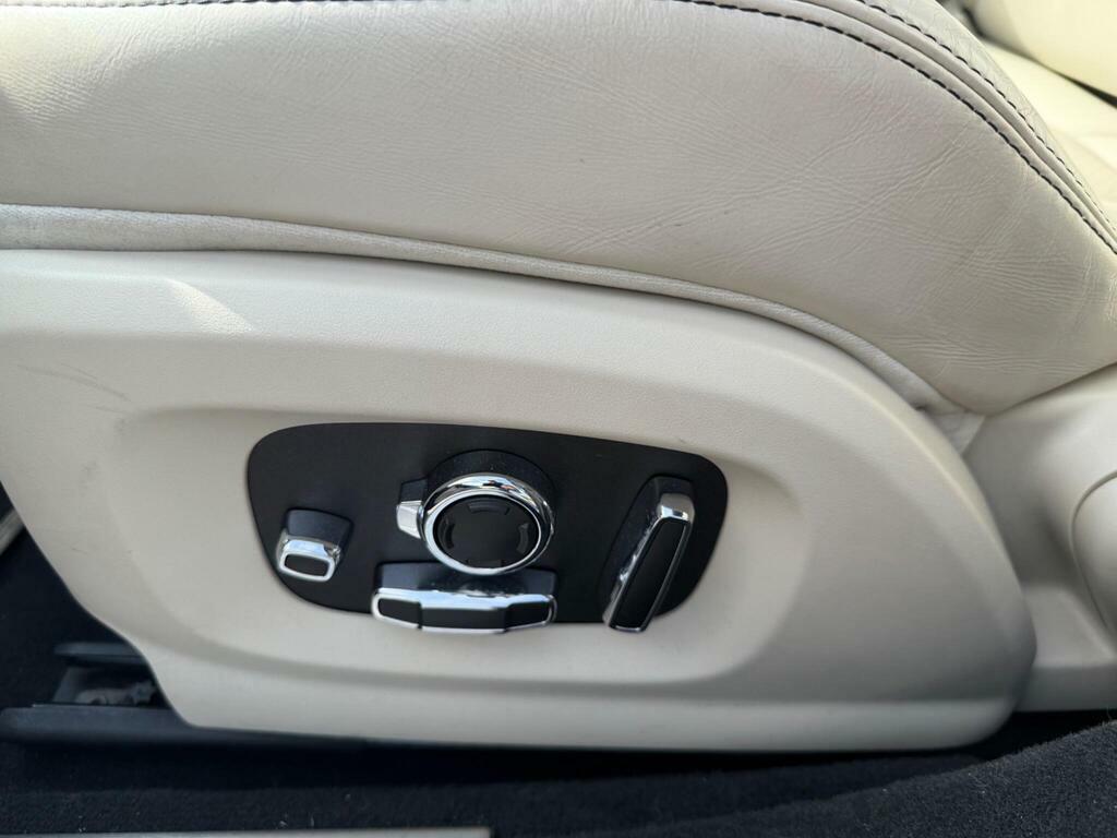 Jaguar XJ Xj Premium Luxury Grey #22