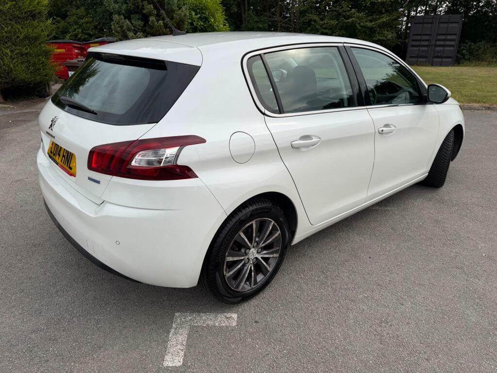 Peugeot 308 1.6 Hdi Active Hatchback Euro 5 White #11