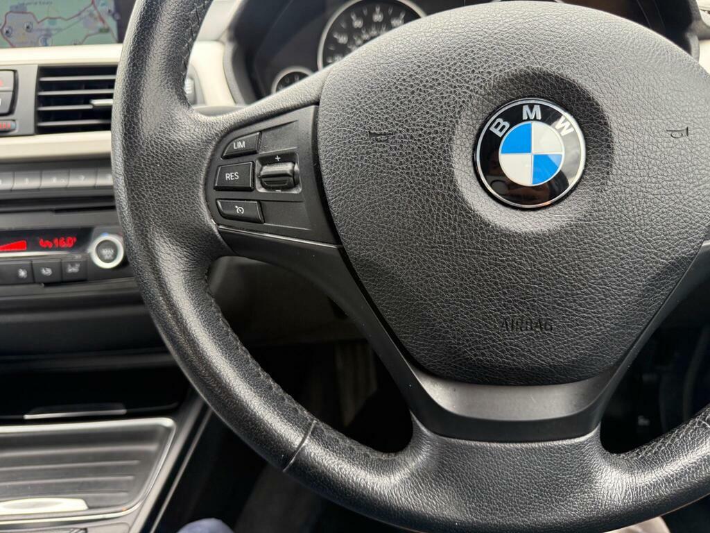 BMW 3 Series Se Touring Great Spec Estate Car White #25