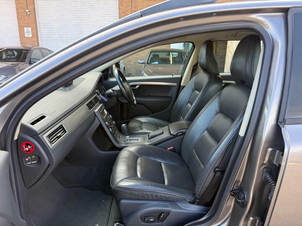 Volvo XC70 2.4 D5 Se Lux Geartronic Awd Euro 4 Gold #10
