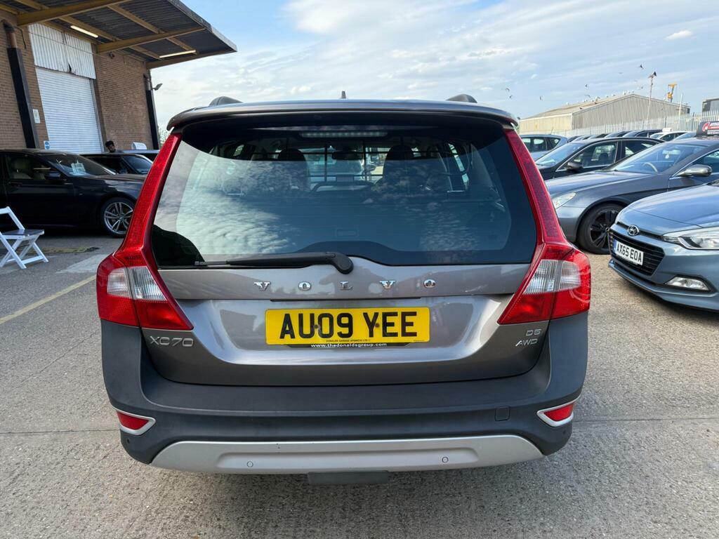 Volvo XC70 2.4 D5 Se Lux Geartronic Awd Euro 4 Gold #9