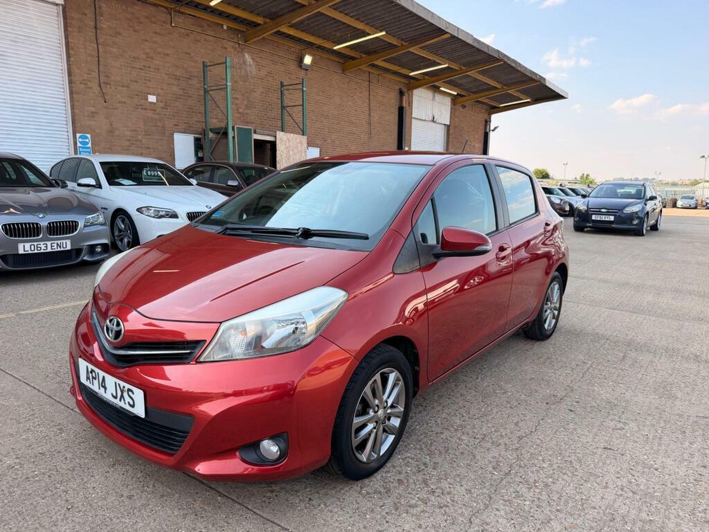 Toyota Yaris 1.33 Dual Vvt-i Icon Plus Euro 5 Red #2
