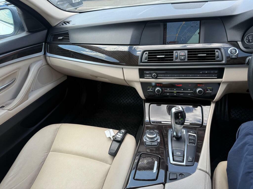BMW 5 Series Gran Turismo 3.0 530D Se Gt Steptronic Euro 5 Black #20