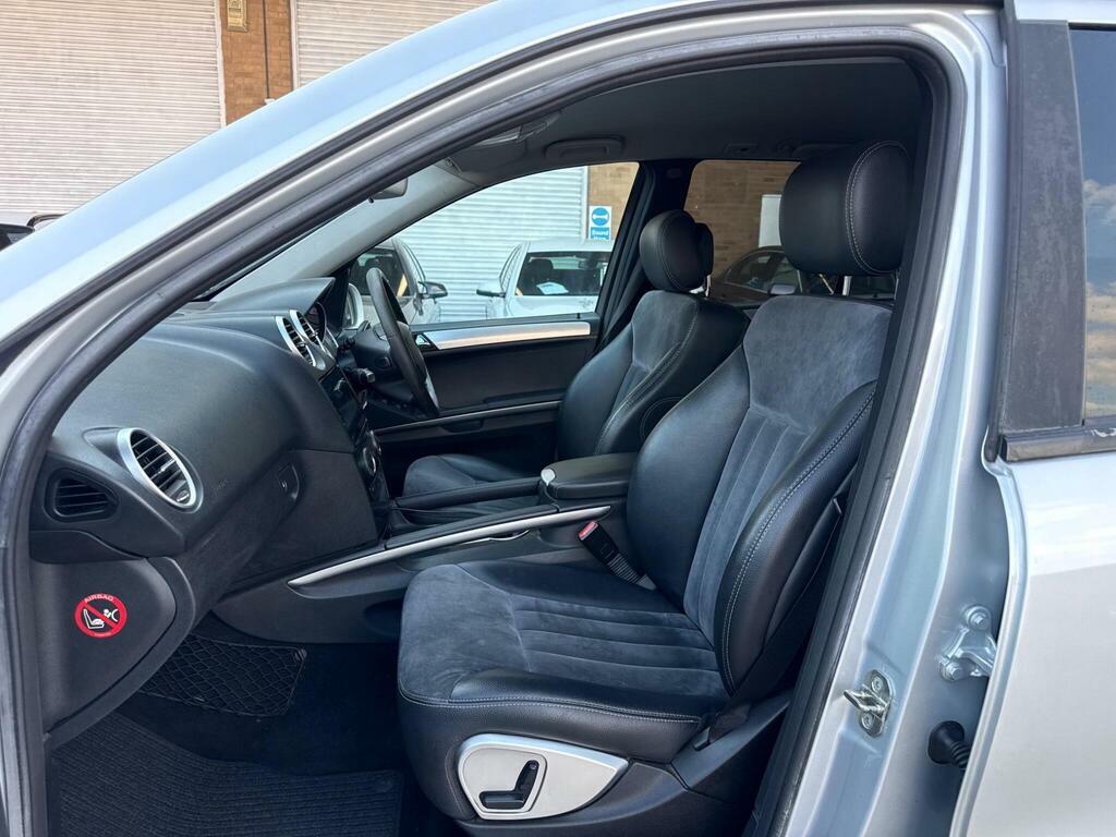 Mercedes-Benz M Class Silver #10