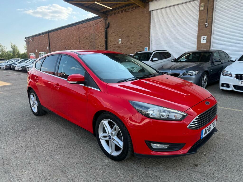 Ford Focus 1.0T Ecoboost Zetec Euro 6 S S Red