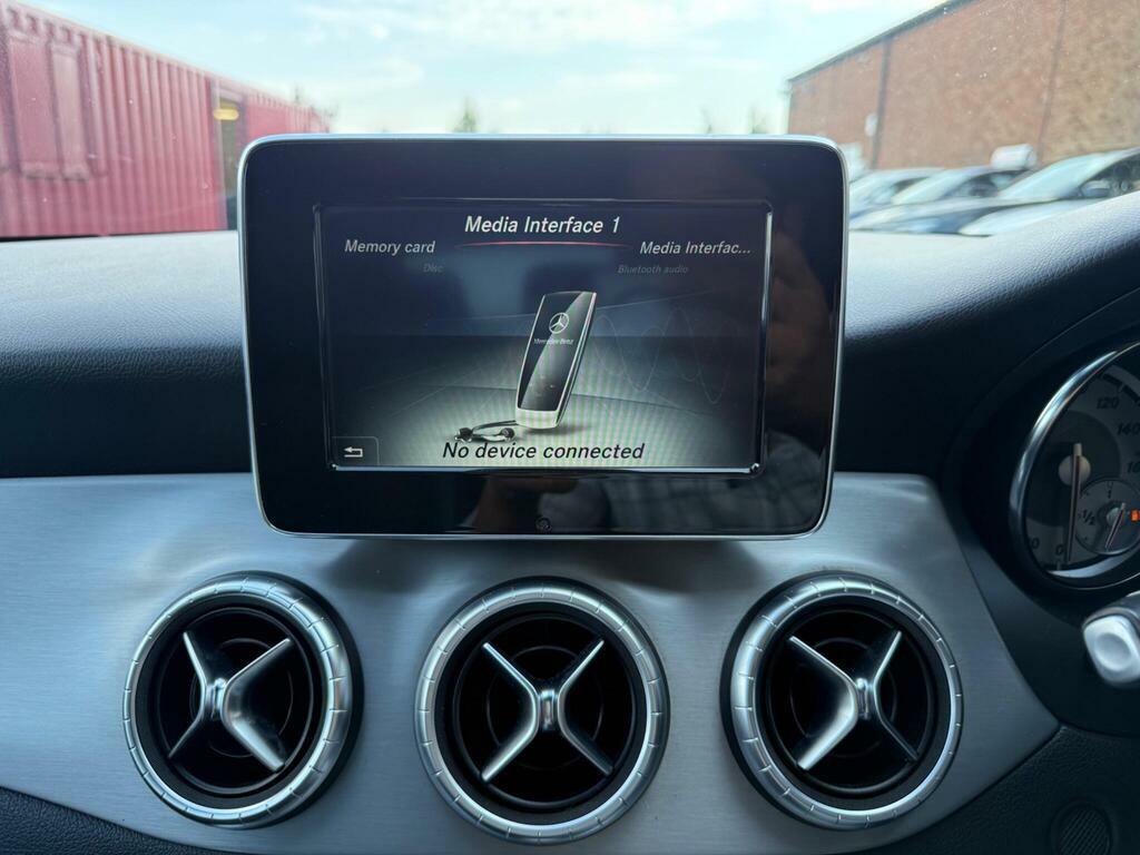 Mercedes-Benz CLA Class Saloon 1.6 Cla180 Amg Sport Coupe 7G-dct Euro 6 S White #20
