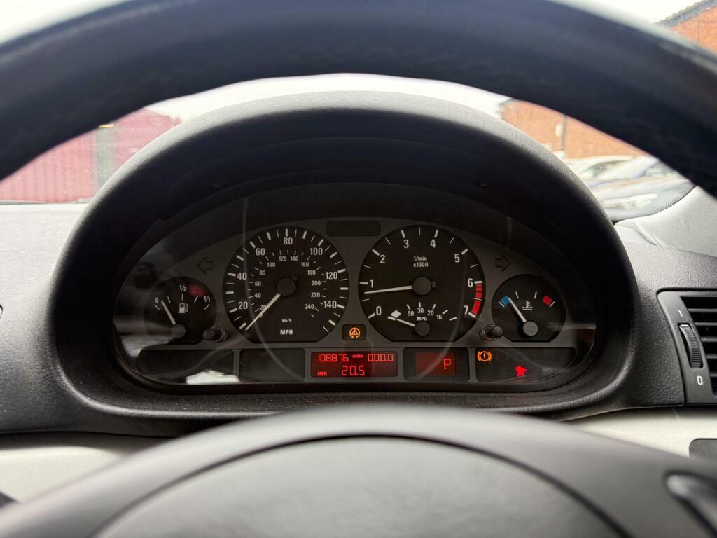 BMW 3 Series Silver #18