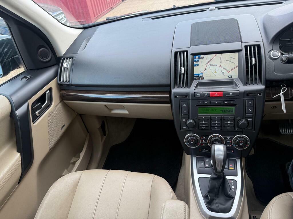 Land Rover Freelander 2 Sd4 Hse White #19