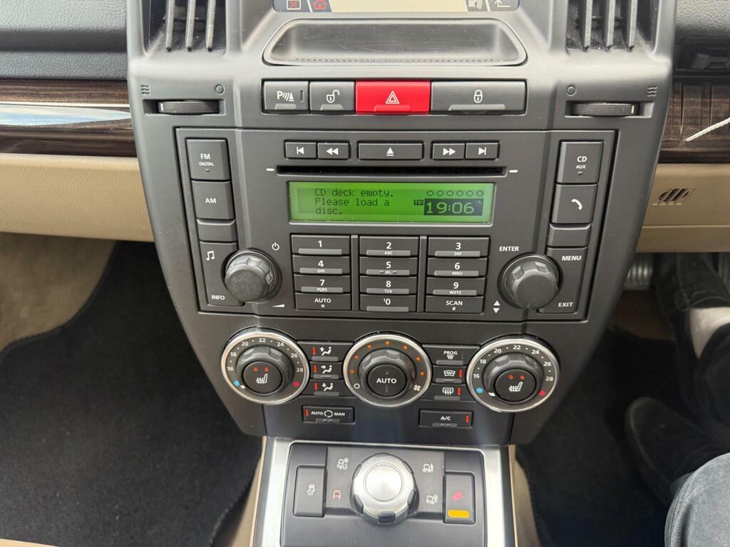 Land Rover Freelander 2 Sd4 Hse White #21