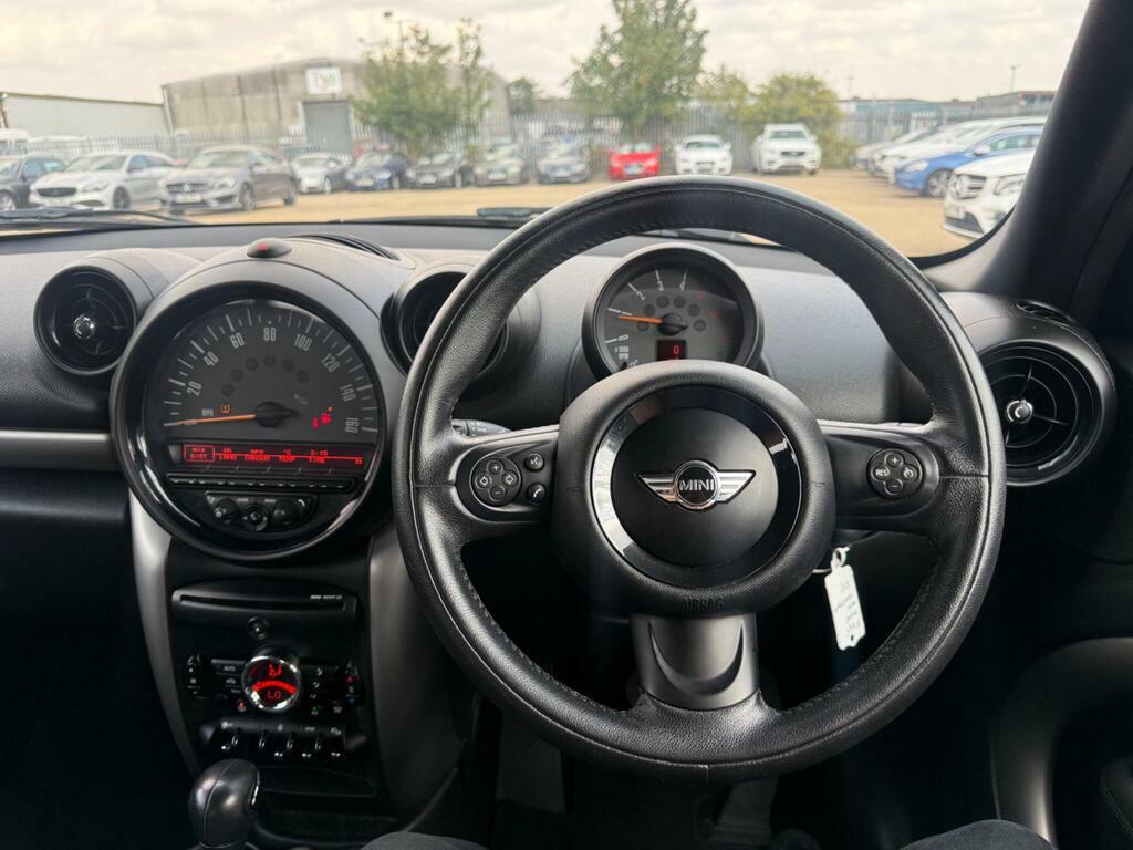 Mini Countryman 1.6 One 98 Bhp Brown #17