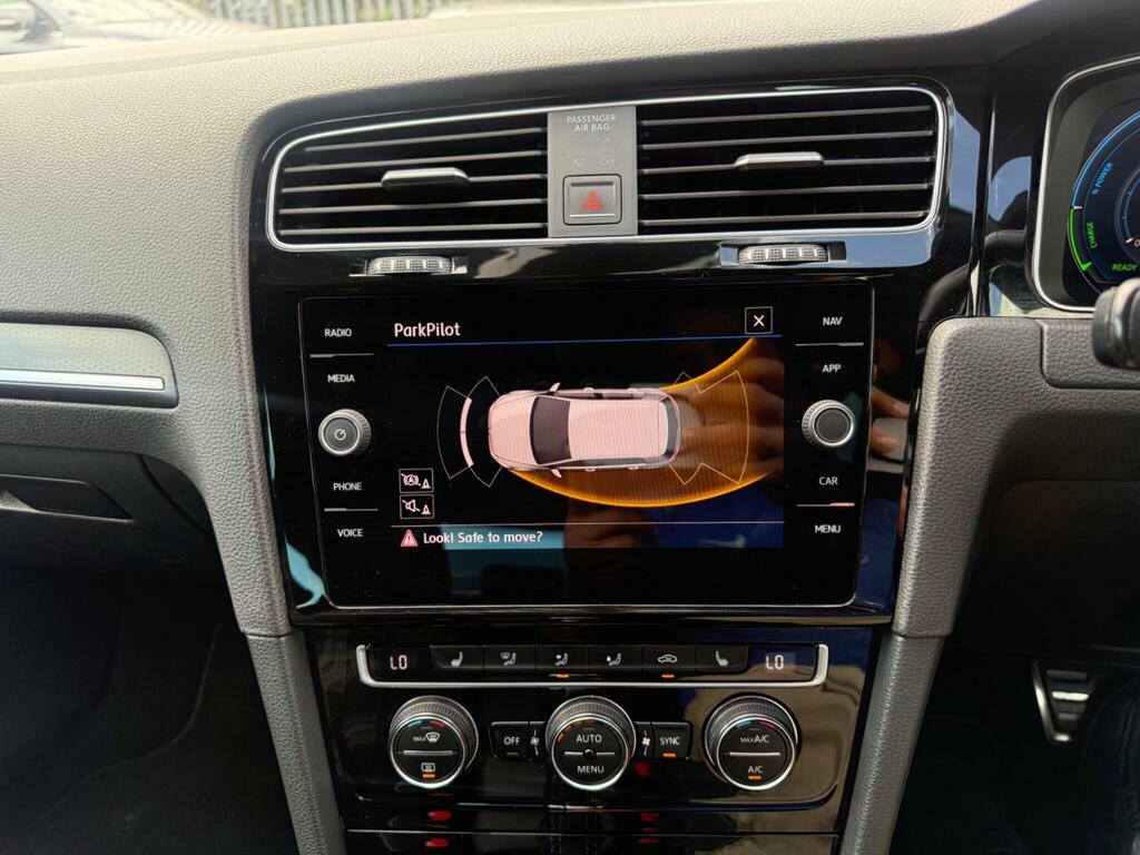 Volkswagen e-Golf 1.4 Tsi 8.7Kwh Gte Advance Hatchback Pl Black #32