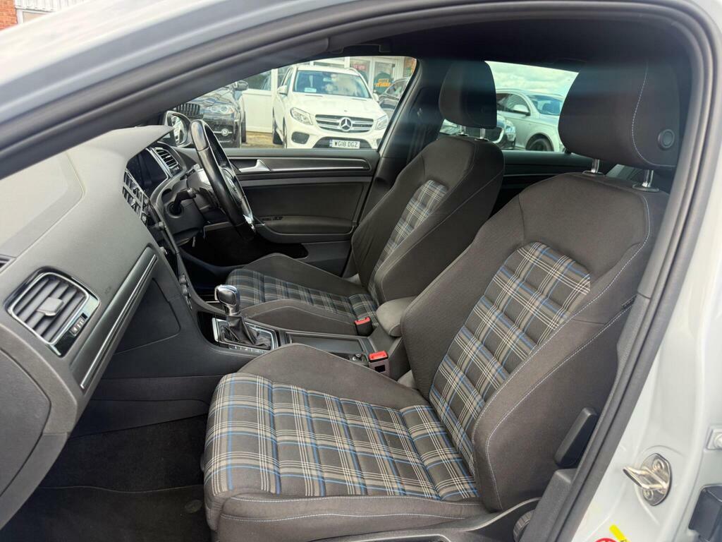 Volkswagen e-Golf 1.4 Tsi 8.7Kwh Gte Advance Hatchback Pl Black #10