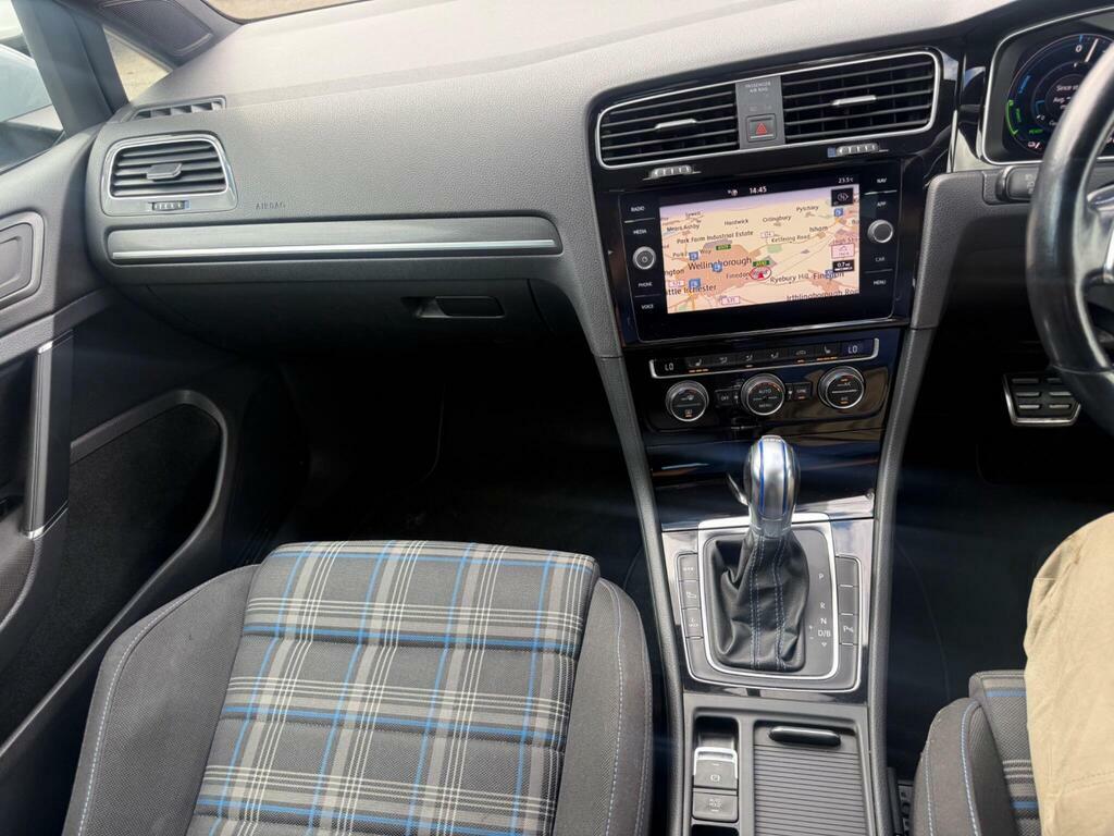 Volkswagen e-Golf 1.4 Tsi 8.7Kwh Gte Advance Hatchback Pl Black #19