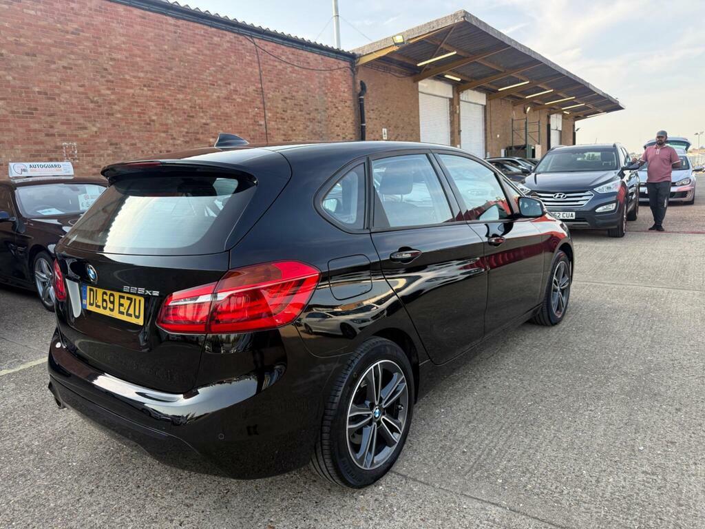 BMW 2 Series Active Tourer 1.5 225Xe 7.6Kwh Sport Premium 4Wd Euro 6 Black #4