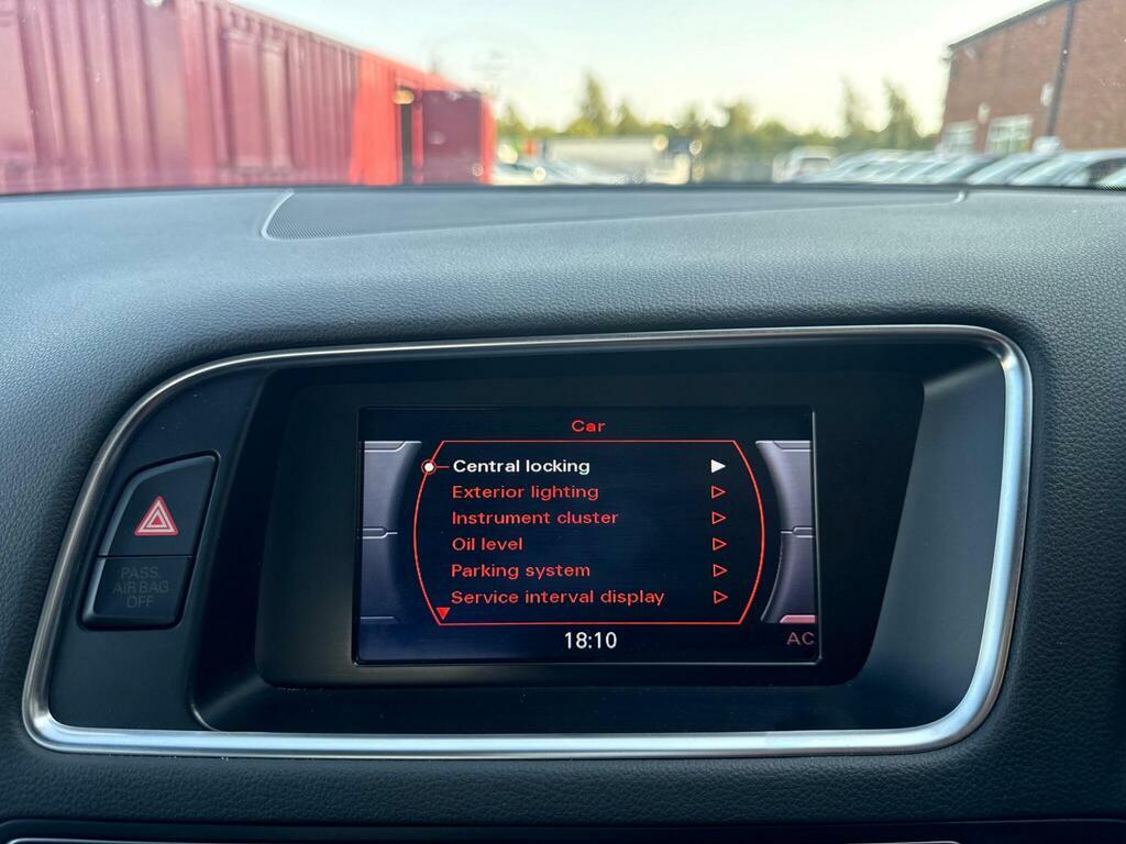 Audi Q5 2.0 Tdi Se Quattro Euro 5 Ss Black #23