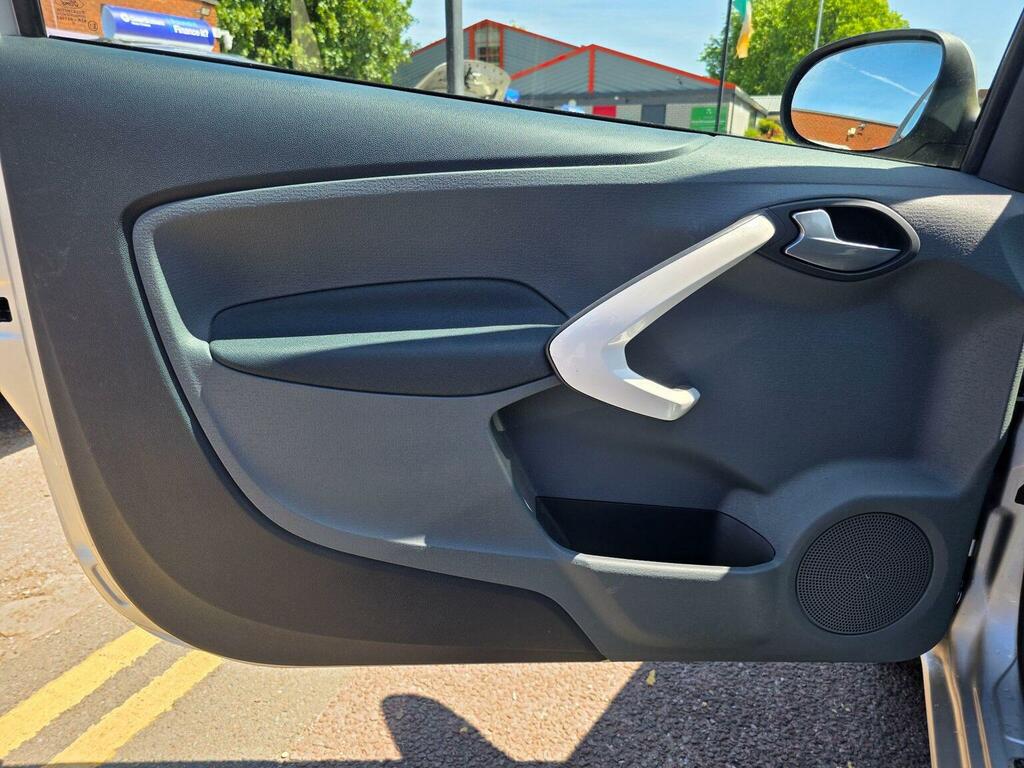 Ford KA 1.2 Studio. Low Mileage. 35 Road Tax. Ule Blue #23