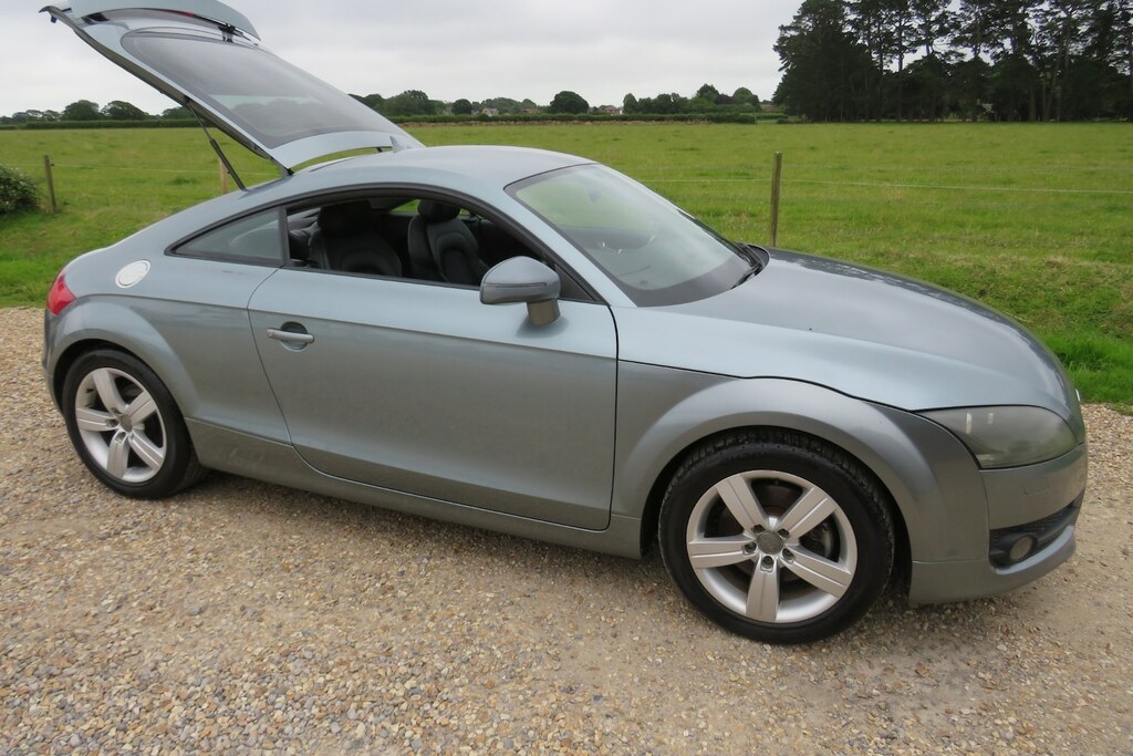 Audi TT 2.0T Fsi Grey