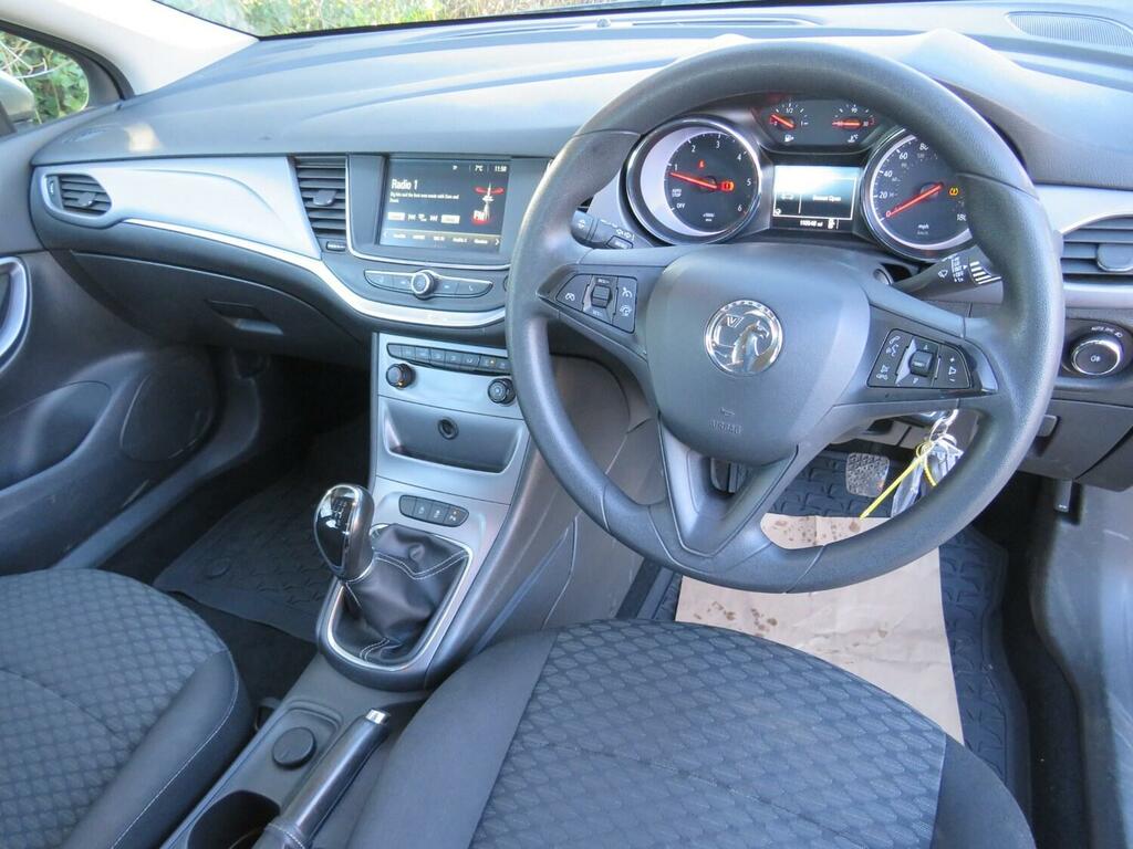Vauxhall Astra 1.6 Cdti 16V Eco Flex Design Band A Road Tax FJ66BEU Grey #6