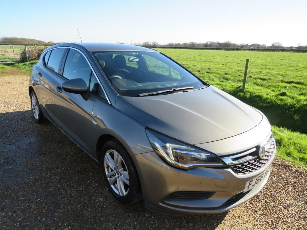 Vauxhall Astra 1.6 Cdti 16V Eco Flex Design Band A Road Tax FJ66BEU Grey #4